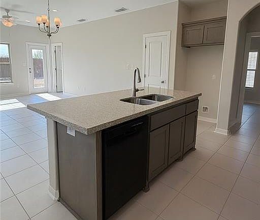 4th image of 912 S Templo Dorado St
