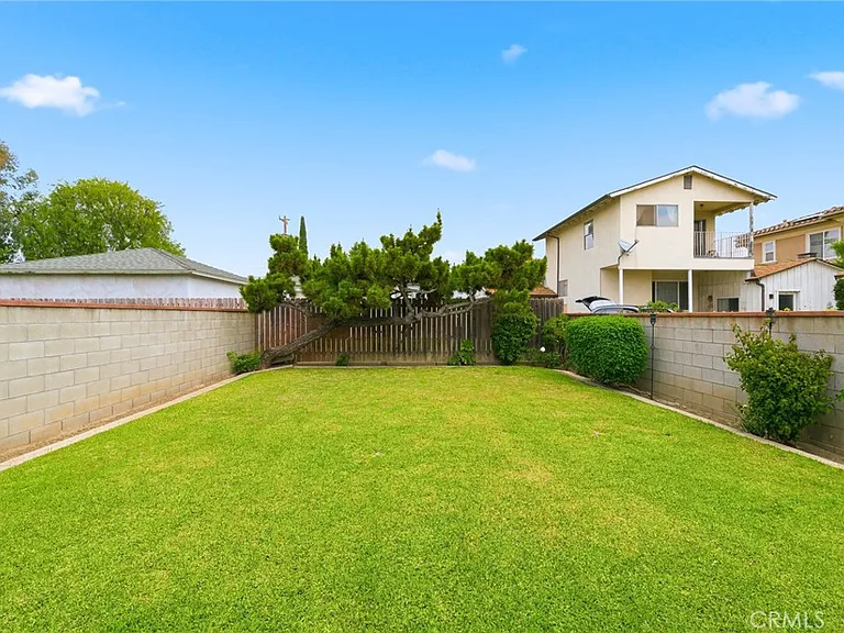 6268 N Muscatel Ave — Photo 6