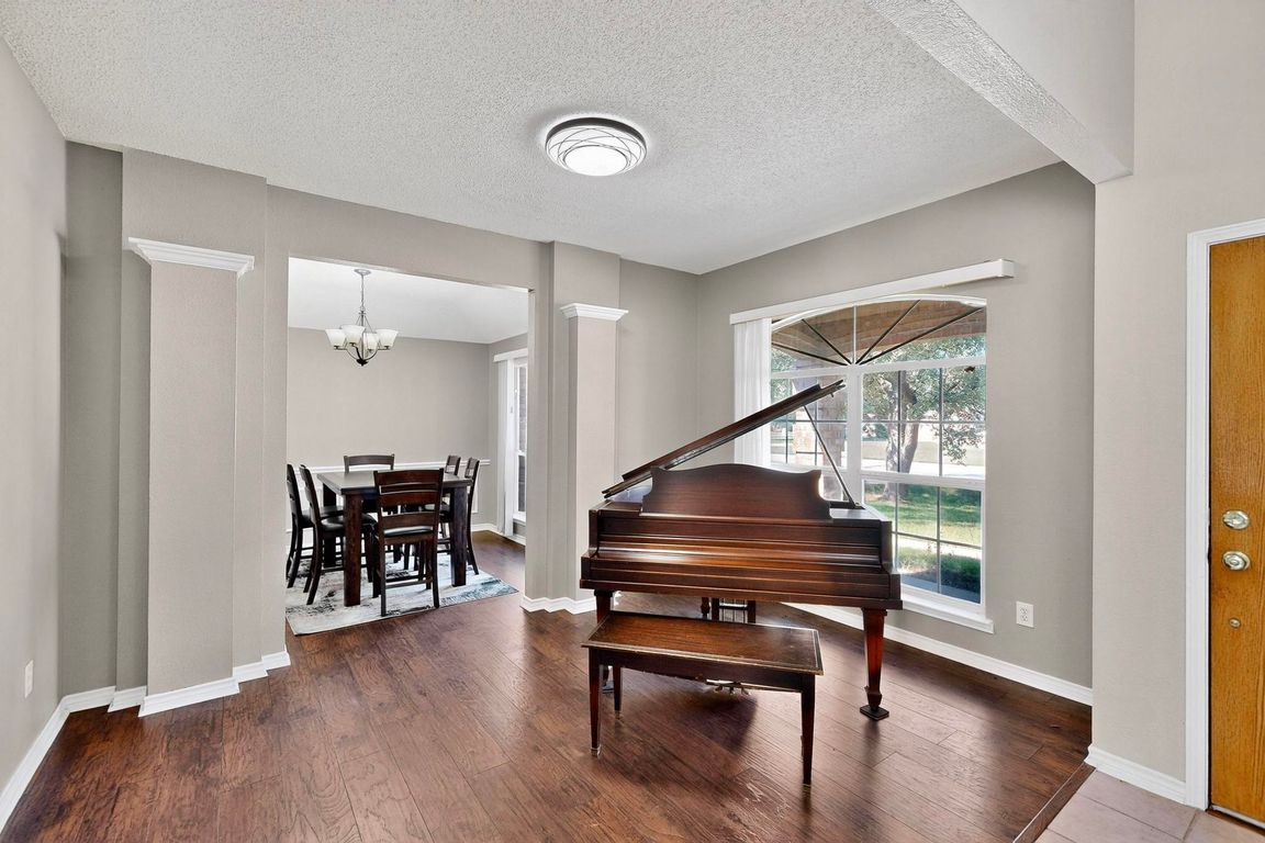 next background image