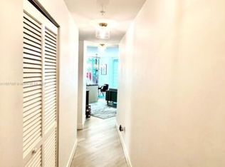 1111-1620 One, Miami, FL 33130