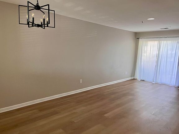 5th image of 4150 Candy Apple Ln #4