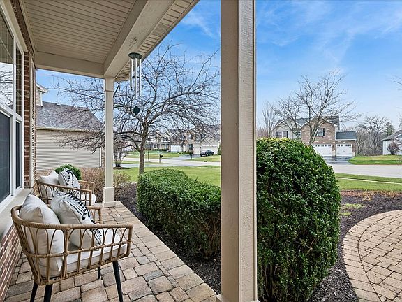 2nd image of 115 Ashton Ln