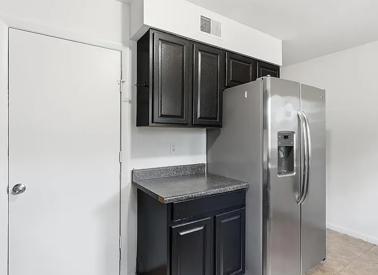 307 Cutty Ct — Photo 17