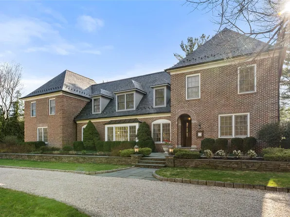 50 Greendale Road, Scarsdale, NY 10583