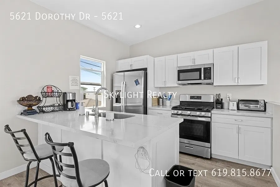 5 bed, 1200 sqft, $5,995 — Photo 3