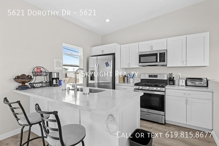 1st image of 5621 Dorothy Dr #5621