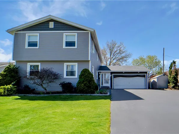 373-375 Fielding Rd, Rochester, NY 14626