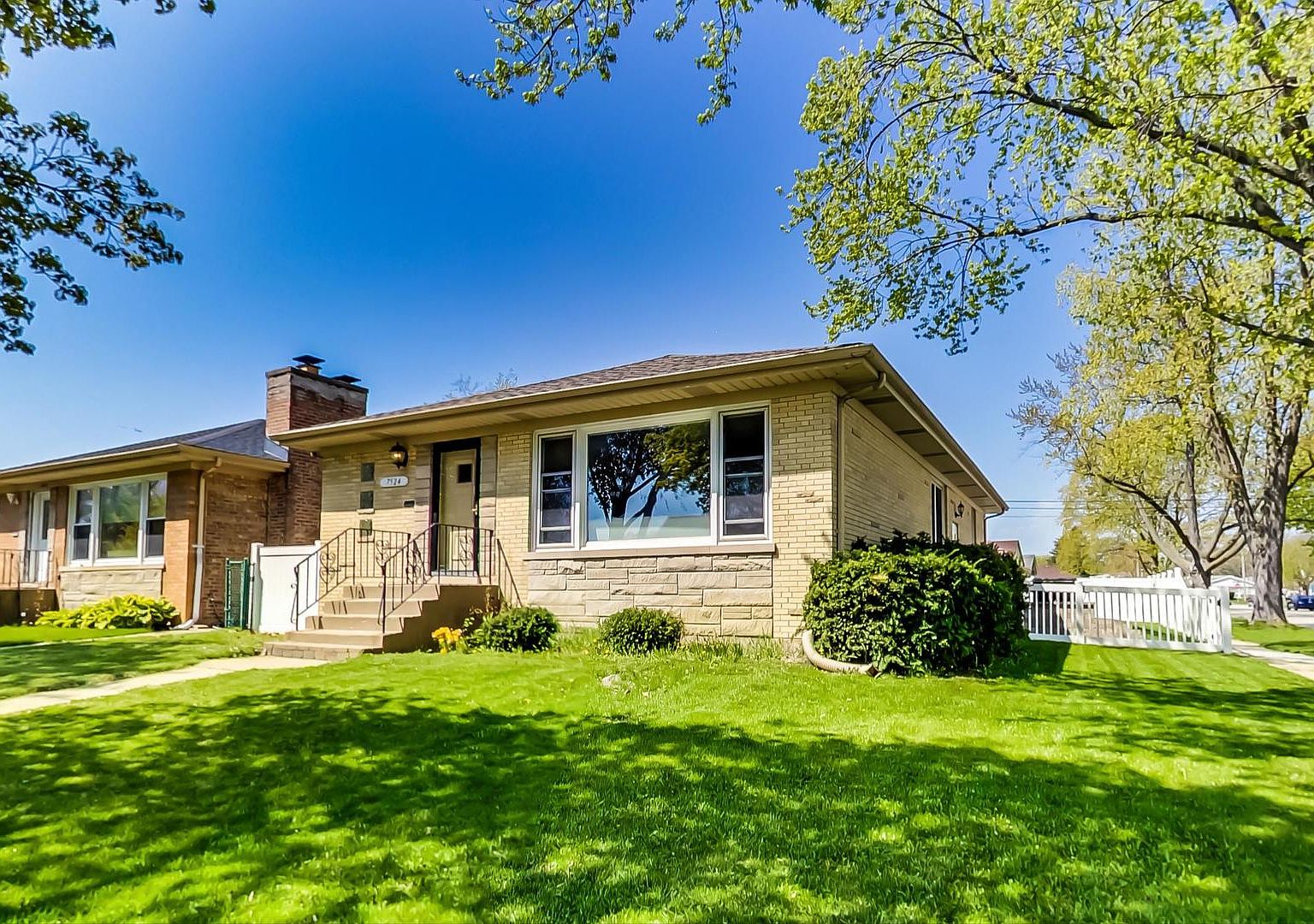 7524 E Prairie Rd, Skokie, IL 60076 Zillow