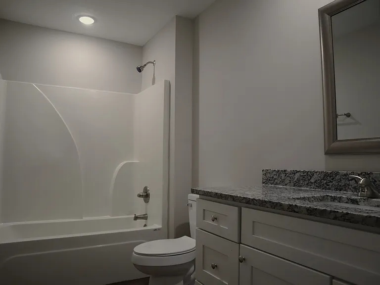 302 W 2nd Ave — Photo 12