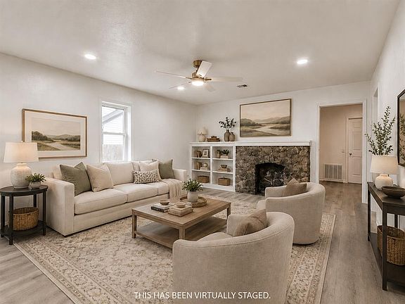 5th image of 1433 SW 34th St