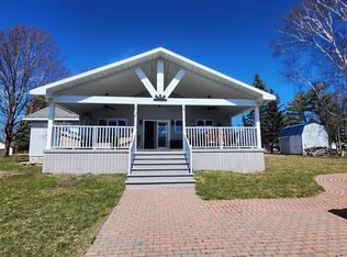109 Anchor Ct, Houghton Lake, MI 48629