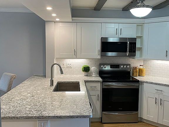2nd image of 6916 Stones Throw Cir N #9206