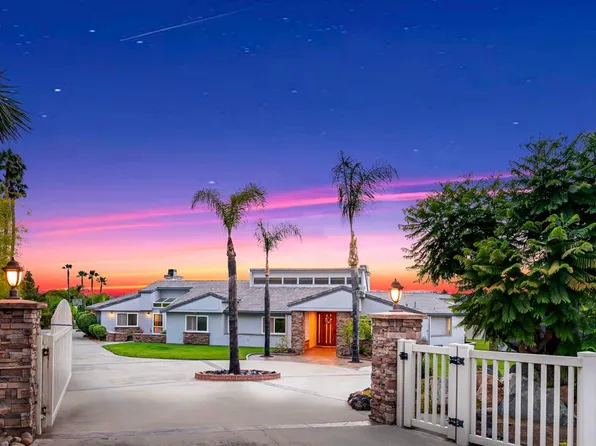 2886 Windwood Way, El Cajon, CA 92019