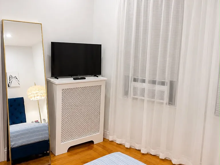 22 James St #24 — Photo 14