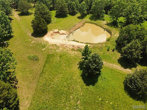 3rd image of 10375 Cedar Ln