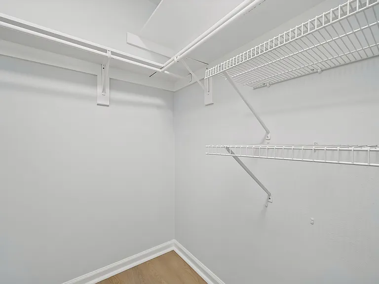 1578 Winthrope Dr — Photo 31