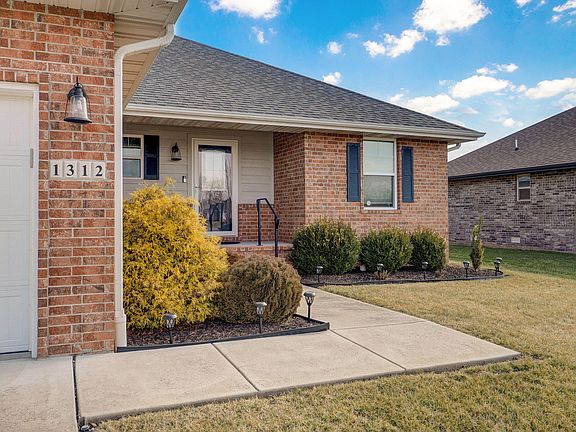 4th image of 1312 S Canton Avenue