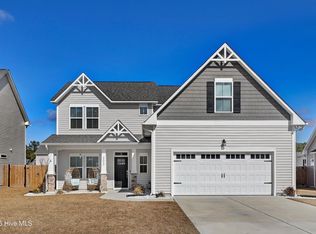 203 W Weatherbee Way, Hampstead, NC 28443