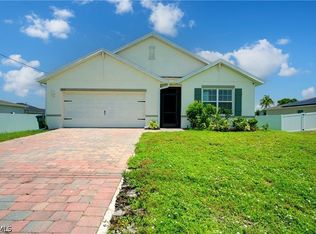 919 NE 11th St, Cape Coral, FL 33909