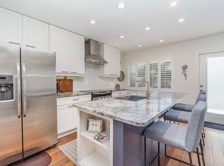 473 12th Ave S APT B11, Naples, FL 34102