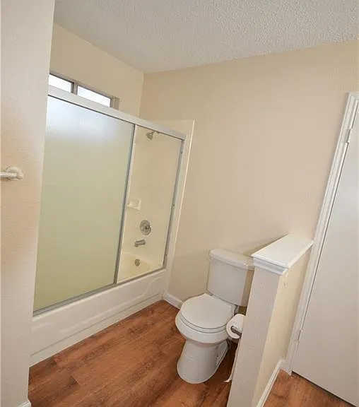 13903 Lothian Dr — Photo 24