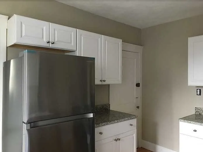 3 bed, 1.5 bath, $3,100 — Photo 4