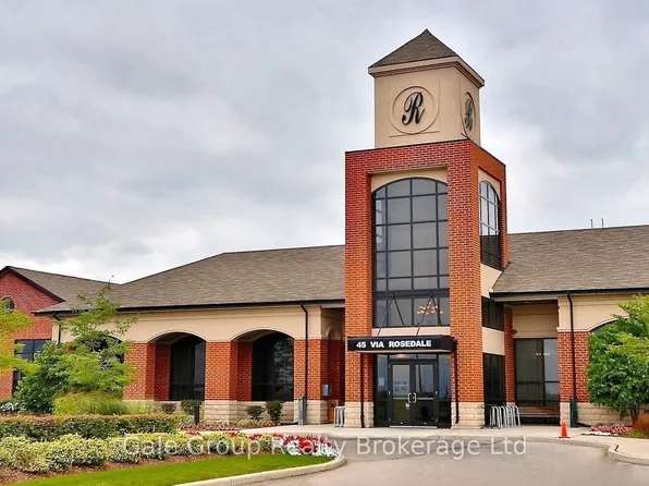 60 Via Rosedale Way #302, Brampton, ON L6R 3Z6