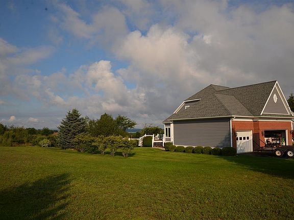 4th image of 4135 Wolverine Dr