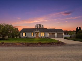 695 Greenhouse Rd, Rockwood, PA 15557