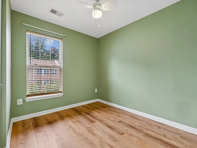 4616 Ripley Manor Ter — Photo 23