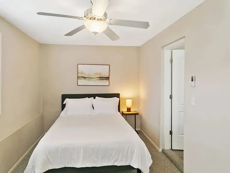 112 E Sunnyside Ave — Photo 7
