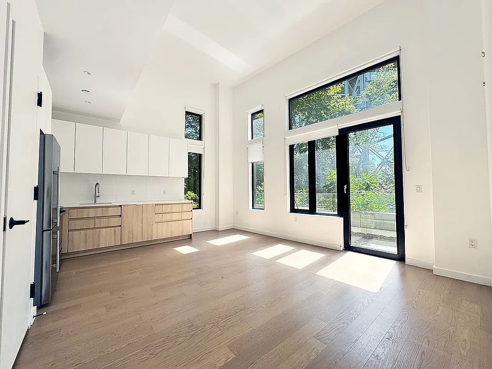 1st image of 2395 Palisade Ave #Gl11