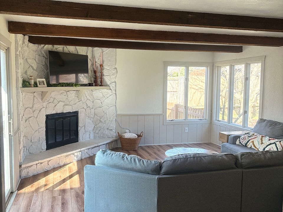 1st image of 1016 E Highland Pl