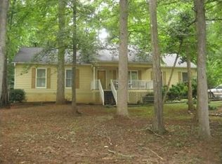 1631 River Glen Rd, Auburn, GA 30011