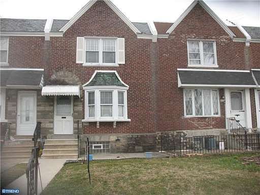 1st image of 2830 Devereaux Ave