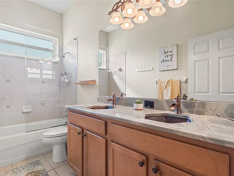 10206 Shooting Star Ct — Photo 34