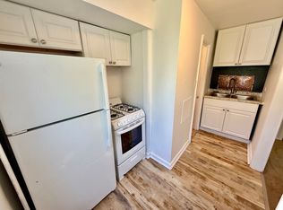 1245 19th St #1R, Watervliet, NY 12189