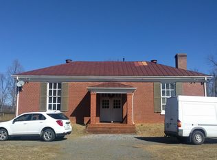 961 Mount Olivet Rd #A, Dyke, VA 22935