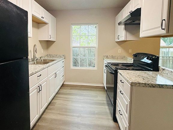 4th image of 4146 Sunrise Crest Dr