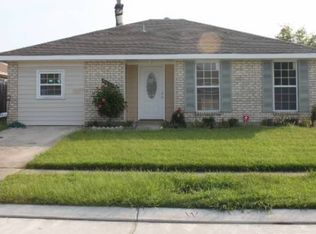 5761 Louis Prima Dr W, New Orleans, LA 70128