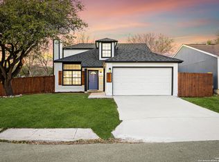 6001 Hidden Sunrise Dr, San Antonio, TX 78244