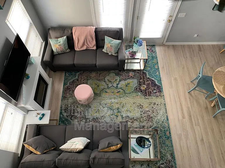 4500 Crawdad Ct #4500 — Photo 3