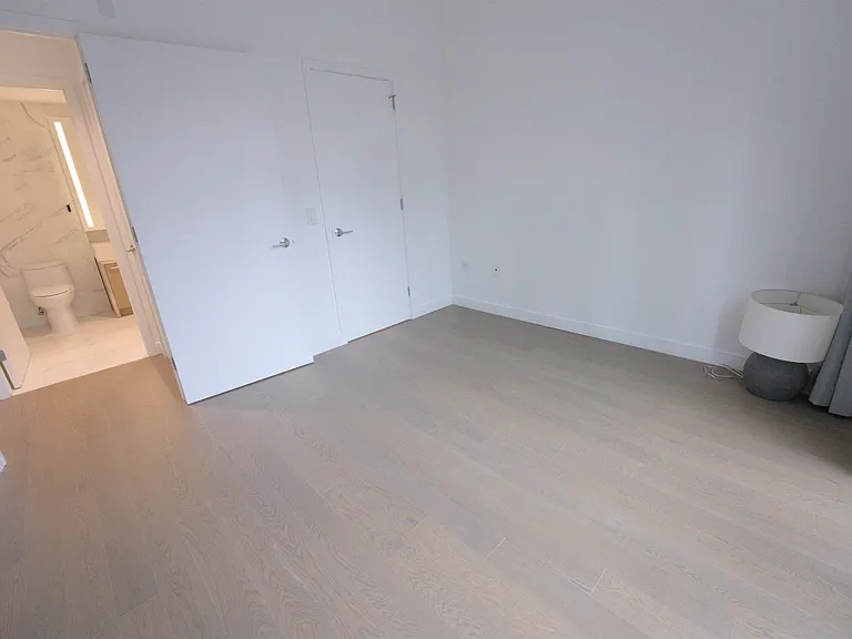 75 Park Ln S #318 — Photo 10
