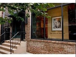 715 N Franklin St, Chicago, IL 60654