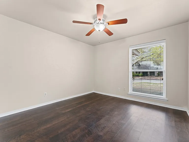 1224 Holt Ave — Photo 8