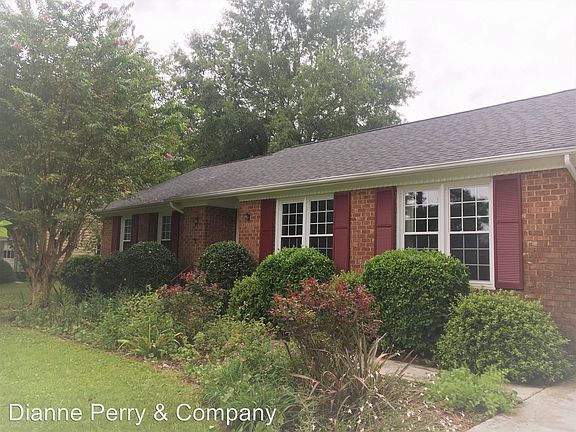 3rd image of 334 R L Honeycutt Dr