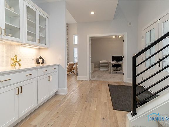 5th image of 1026 Dwyer Dr