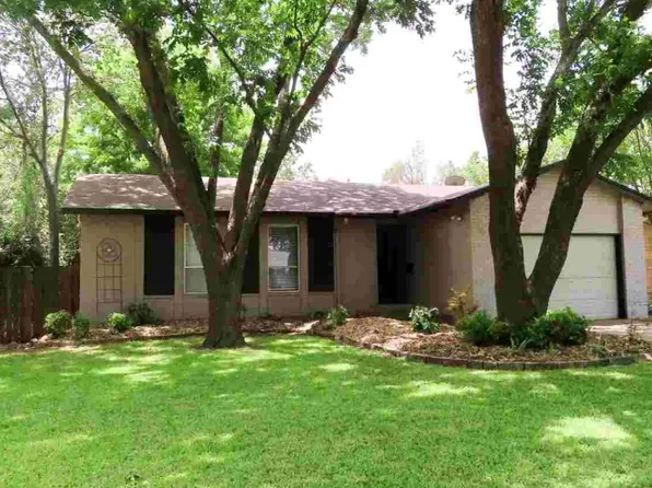 808 E Heath St, Rockwall, TX 75087