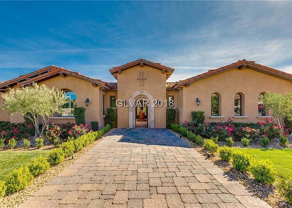 1st image of 48 Olympia Canyon Way