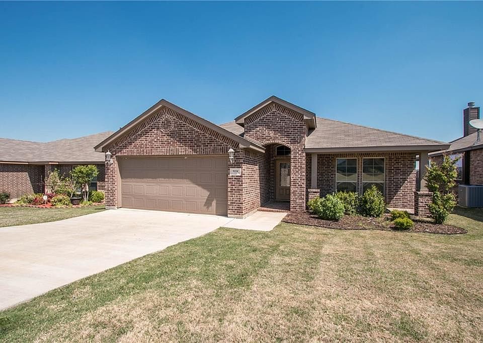 1st image of 9224 Hunters Ct
